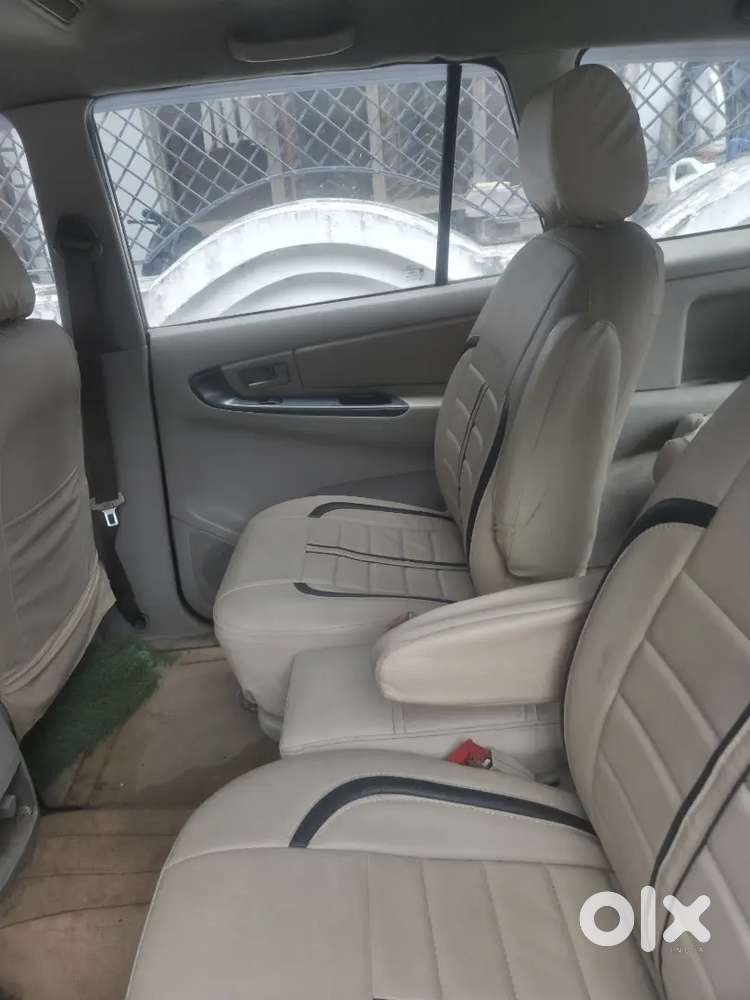 Toyota Innova G4 7 Str 2012 Diesel 220000 Km