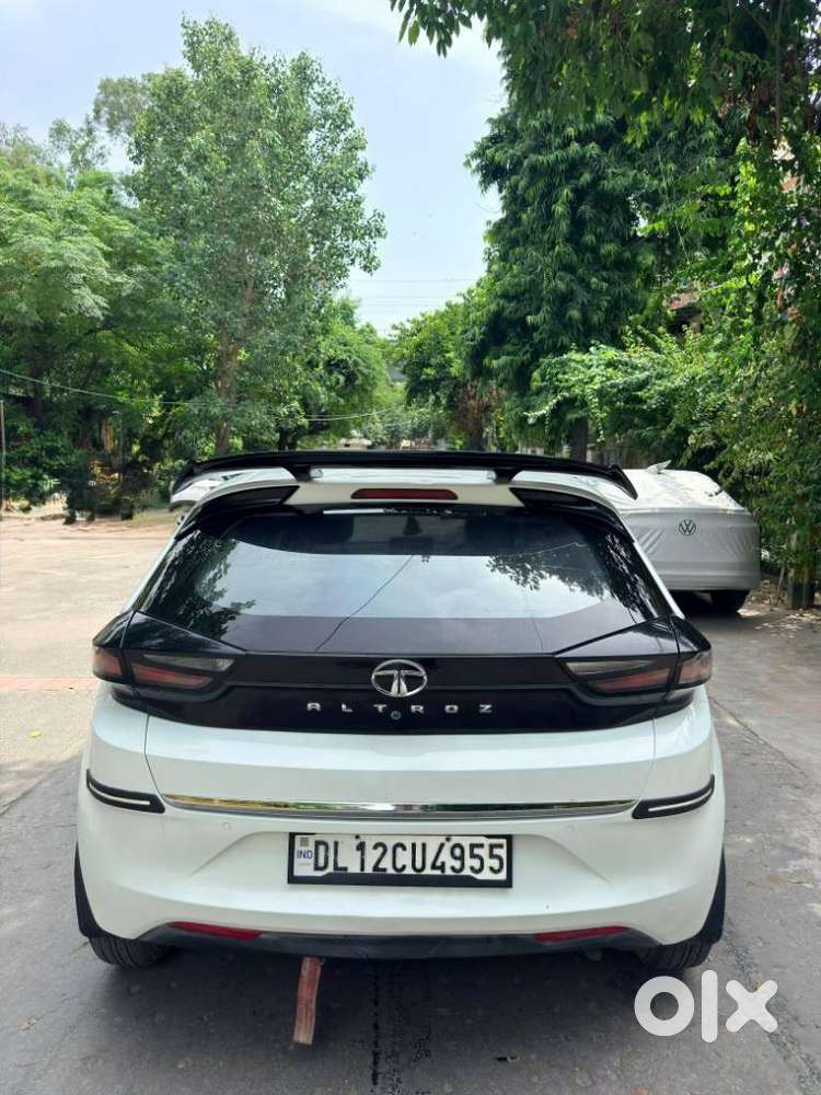 Tata Altroz 1.2 Xe, 2022, Petrol