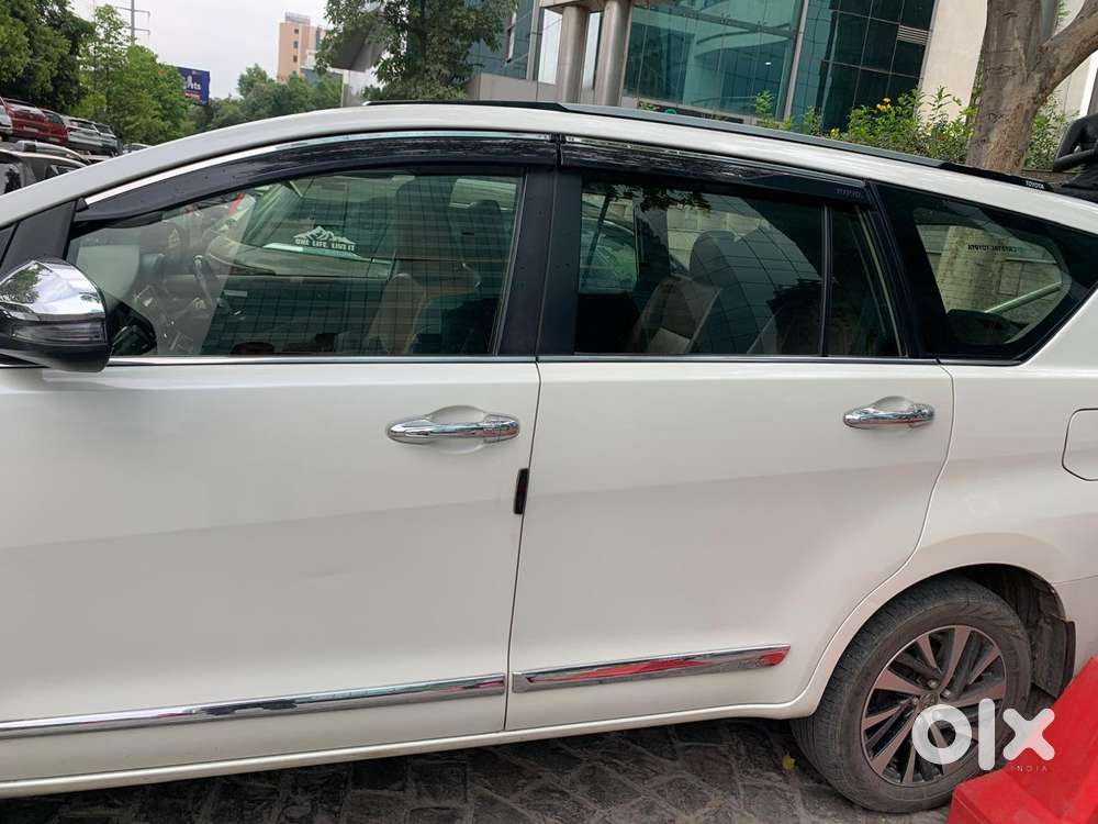 Toyota Innova Crysta 2.8z Automatic, 2021, Diesel