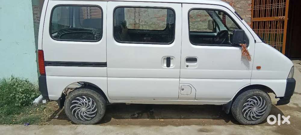 Company Fitted Cng  All Tyre Are Company's Chilled Ac