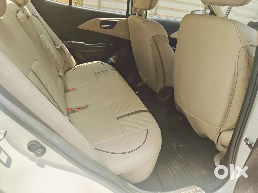 Maruti Suzuki Dzire 2025 Petrol 13452 Km Driven