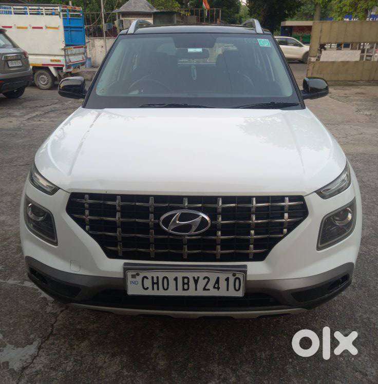 Hyundai Venue Sx Dual Tone, 2019, Diesel
