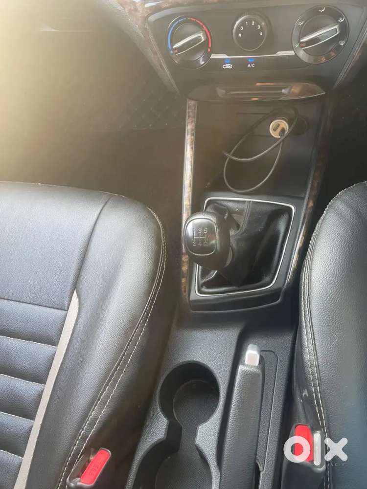 Hyundai Elite I20 2017 Petrol 80000 Km Driven