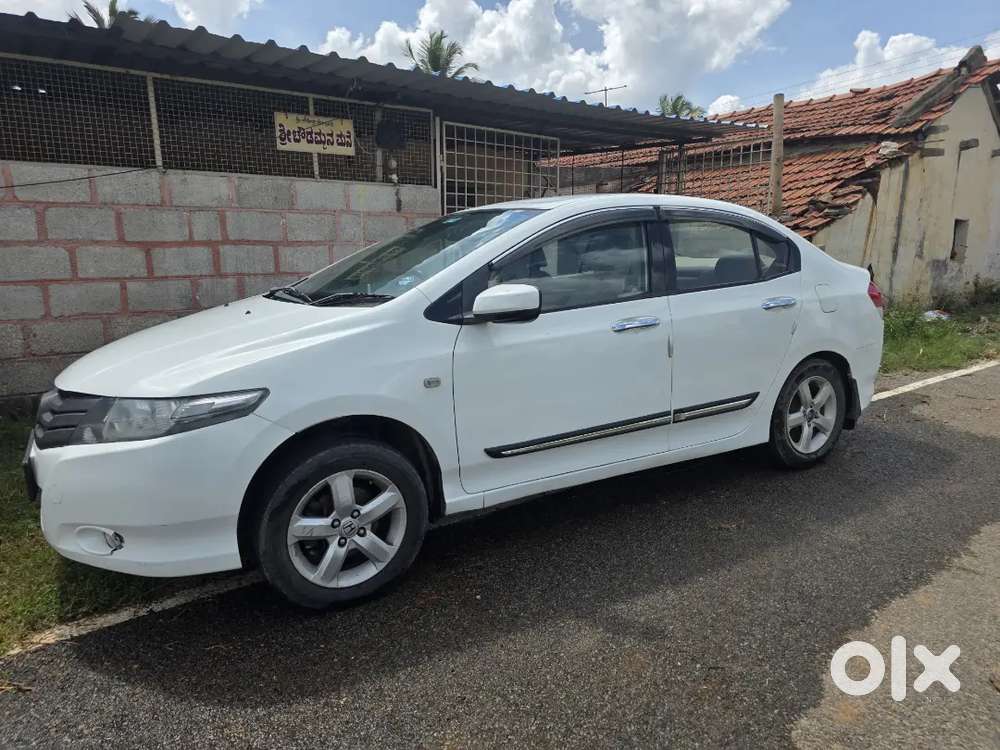 Honda City 2011 With Cng Top End V Model