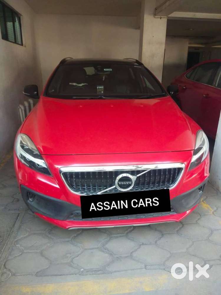 Volvo V40 Cross Country D3, 2017, Diesel