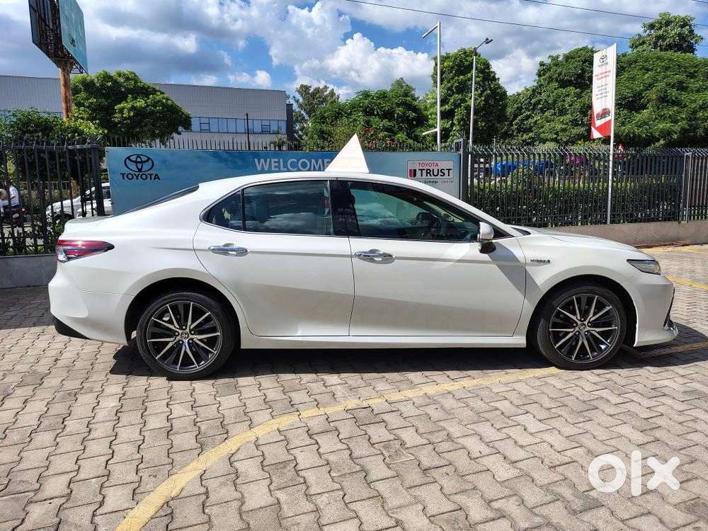 Toyota Camry 2.5l Automatic, 2024, Petrol