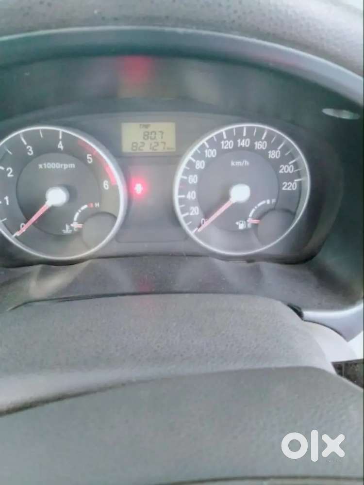 Urgent Sale: Hyundai Verna Crdi (diesel) - Price Negotiable