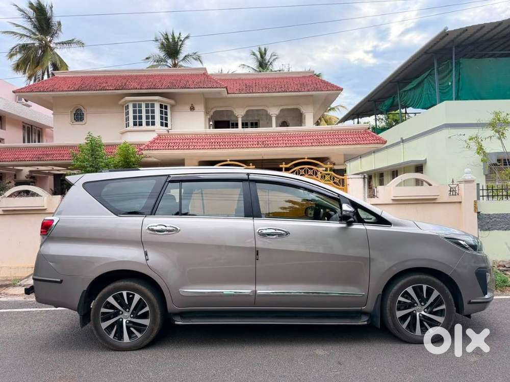 Toyota Innova Crysta [2020-ongoing] 2.4 Zx At 7 Str, 2020, Diesel