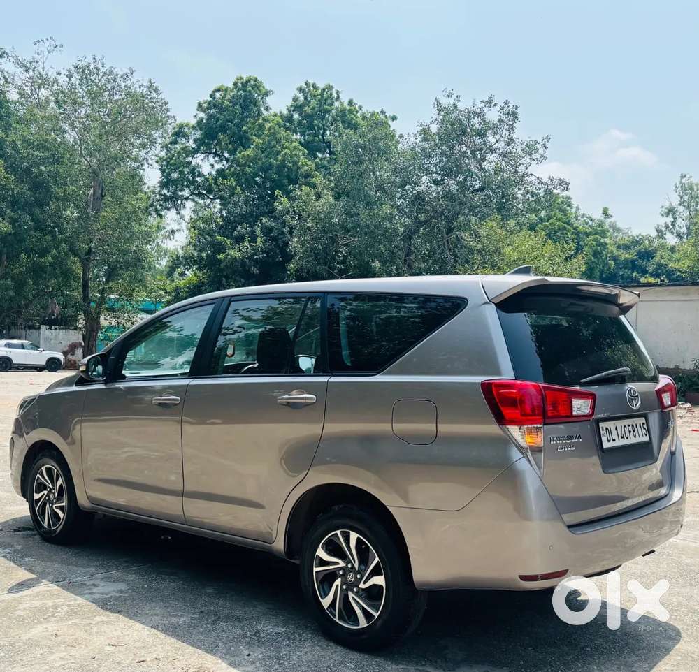 Toyota Innova Crysta [2020-ongoing] 2.4 Zx 7 Str, 2022, Diesel