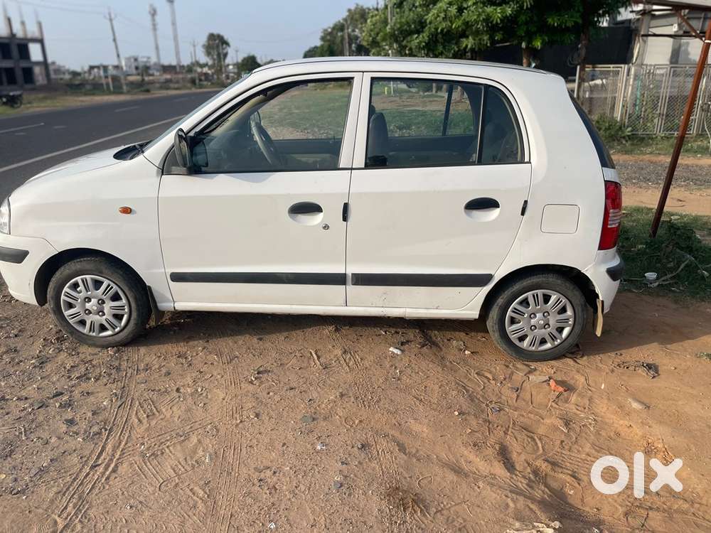 Hyundai Santro Era 2011 Hybrid Manual