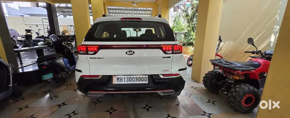 Kia Sonet ,top Model Petrol Engine Nicely Maintained