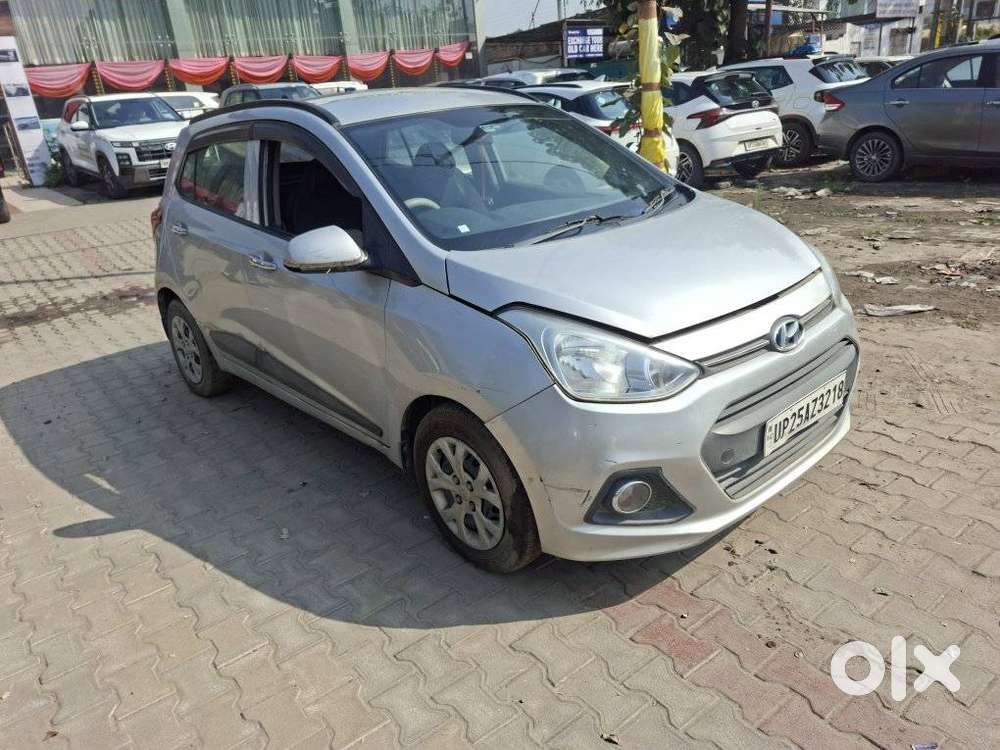Hyundai Grand I10 1.2 Crdi Sportz Dual Tone, 2013, Diesel