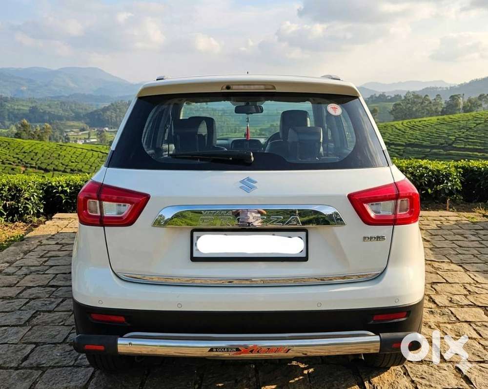 Maruti Suzuki Brezza 1.5 Zxi Plus Smart Hybrid, 2022, Petrol