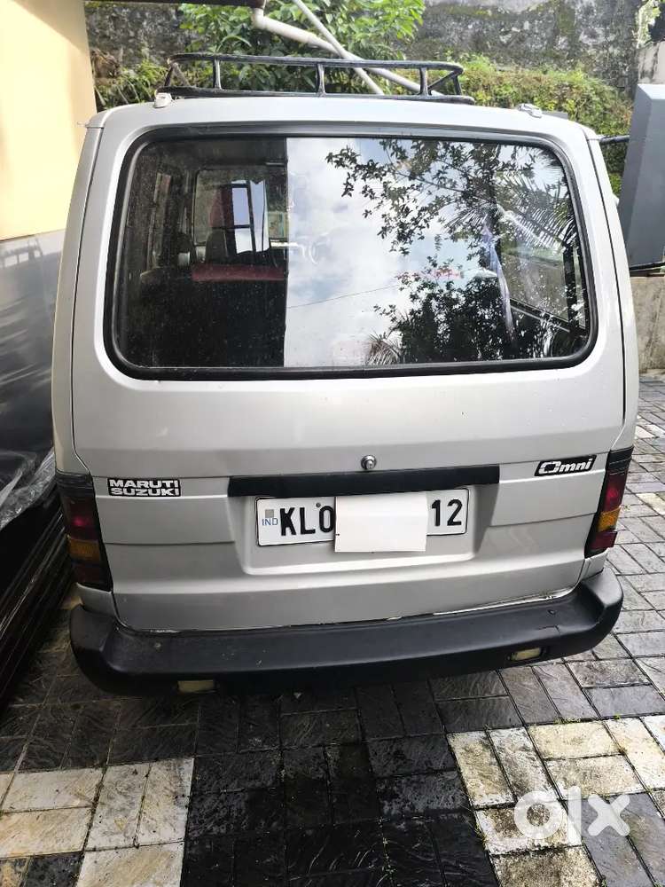 Maruti Suzuki Omni 5 Seater 2010