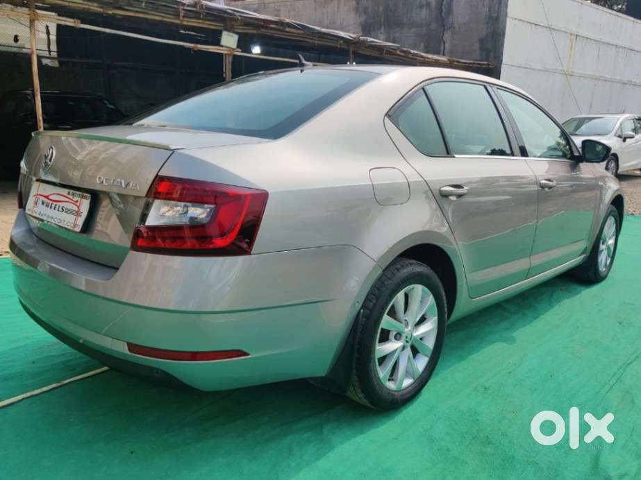 Skoda Octavia 2.0 L K Tsi At, 2019, Petrol