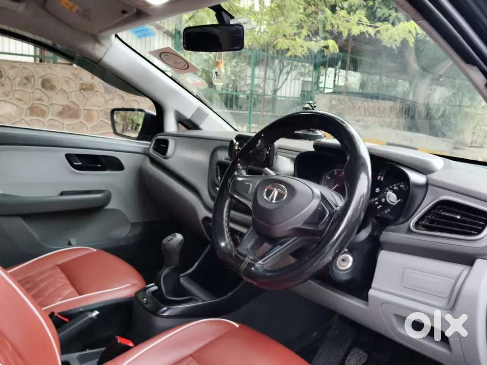 Tata Altroz 1.2 Xe Rhytm Petrol, 2021, Petrol