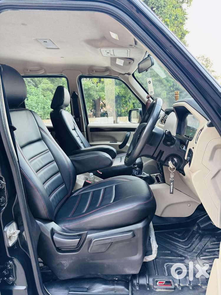 Mahindra Scorpio Classic 2.2 S 11 Mt 7 Str, 2024, Diesel