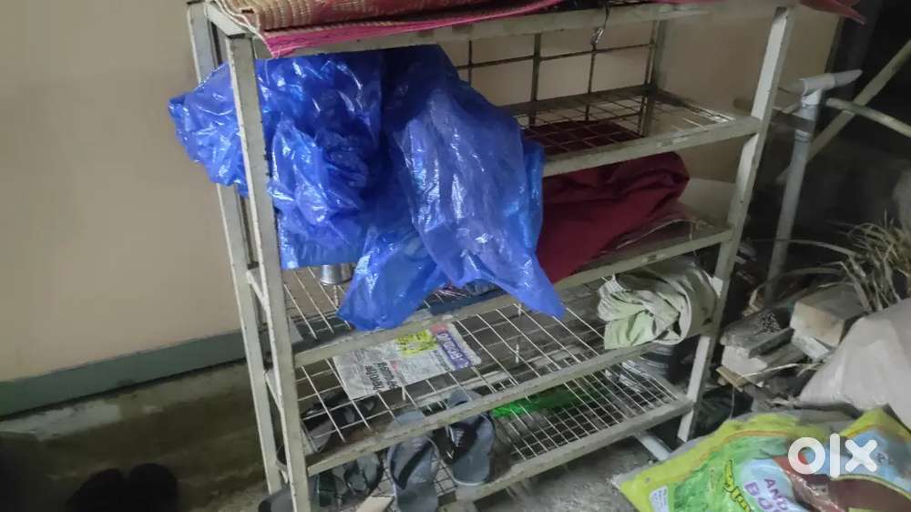 Iron rack weight approx 20 kg