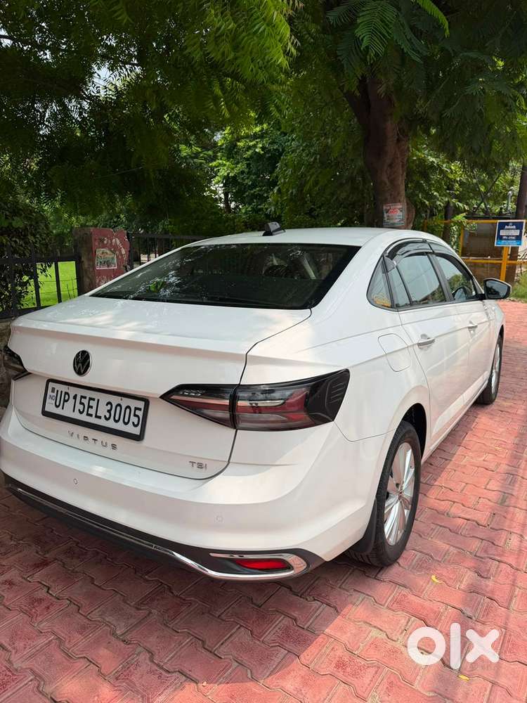 Volkswagen Virtus Petrol 23000 Km Driven