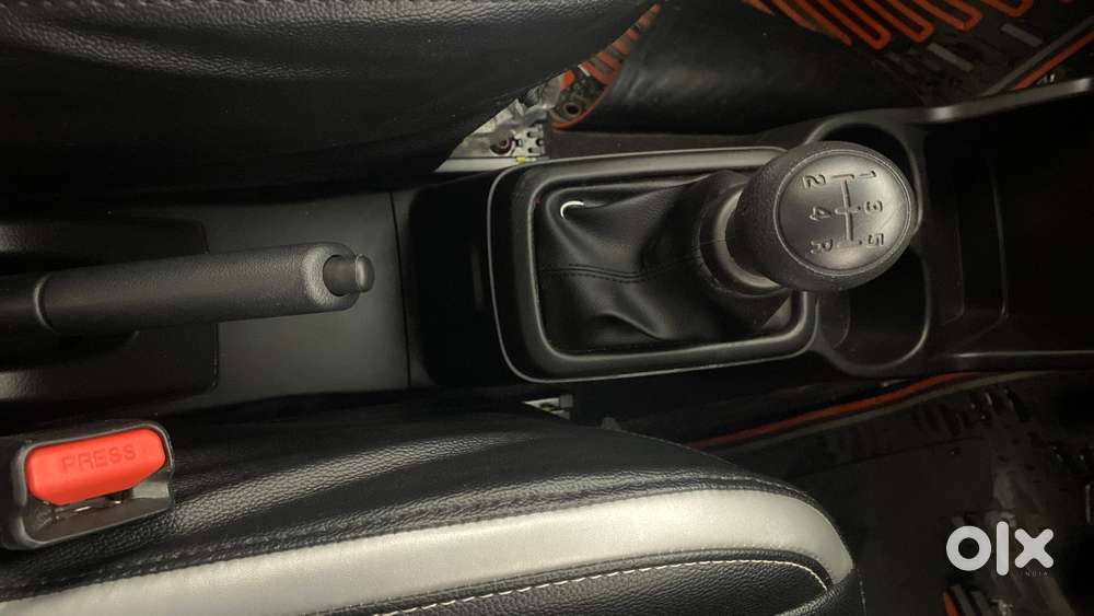 Maruti Suzuki S-presso Vxi Opt, 2022, Petrol