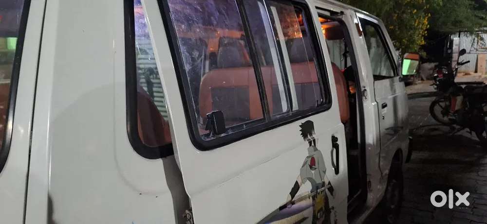 Maruti Suzuki Omni 2010