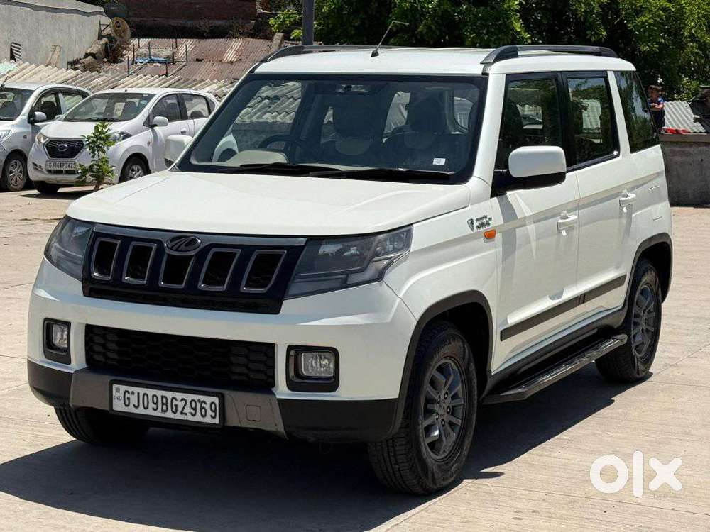 Mahindra Tuv 300 T10, 2019, Diesel