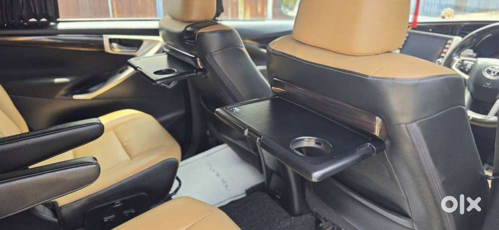 Toyota Innova Crysta, 2023, Diesel