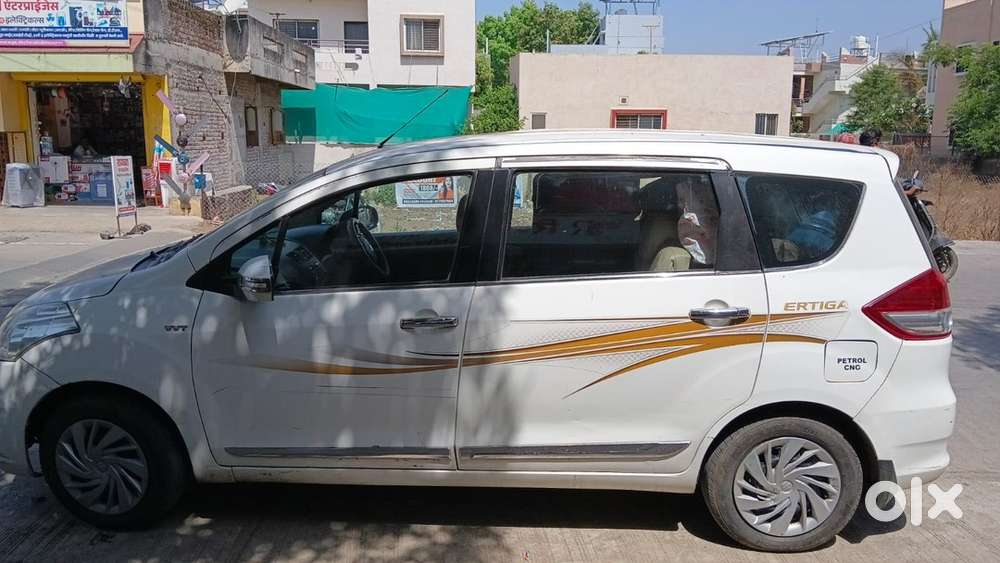 Ertiga Maruti Suzuki Cng Petrol 2017