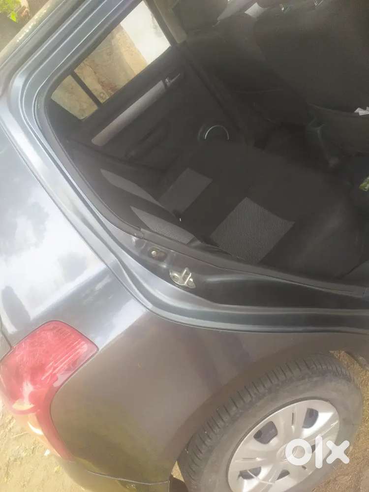 Maruti Suzuki Swift 2008 Petrol 135000 Km Driven