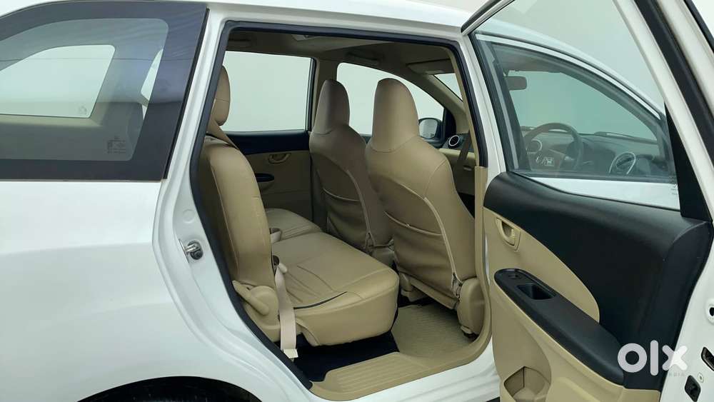 Honda Mobilio V I-vtec, 2015, Petrol