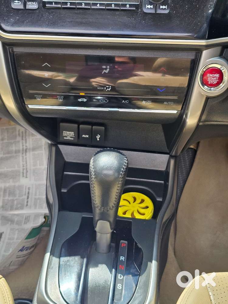 Honda City 1.5 V At Sunroof, 2015, Petrol
