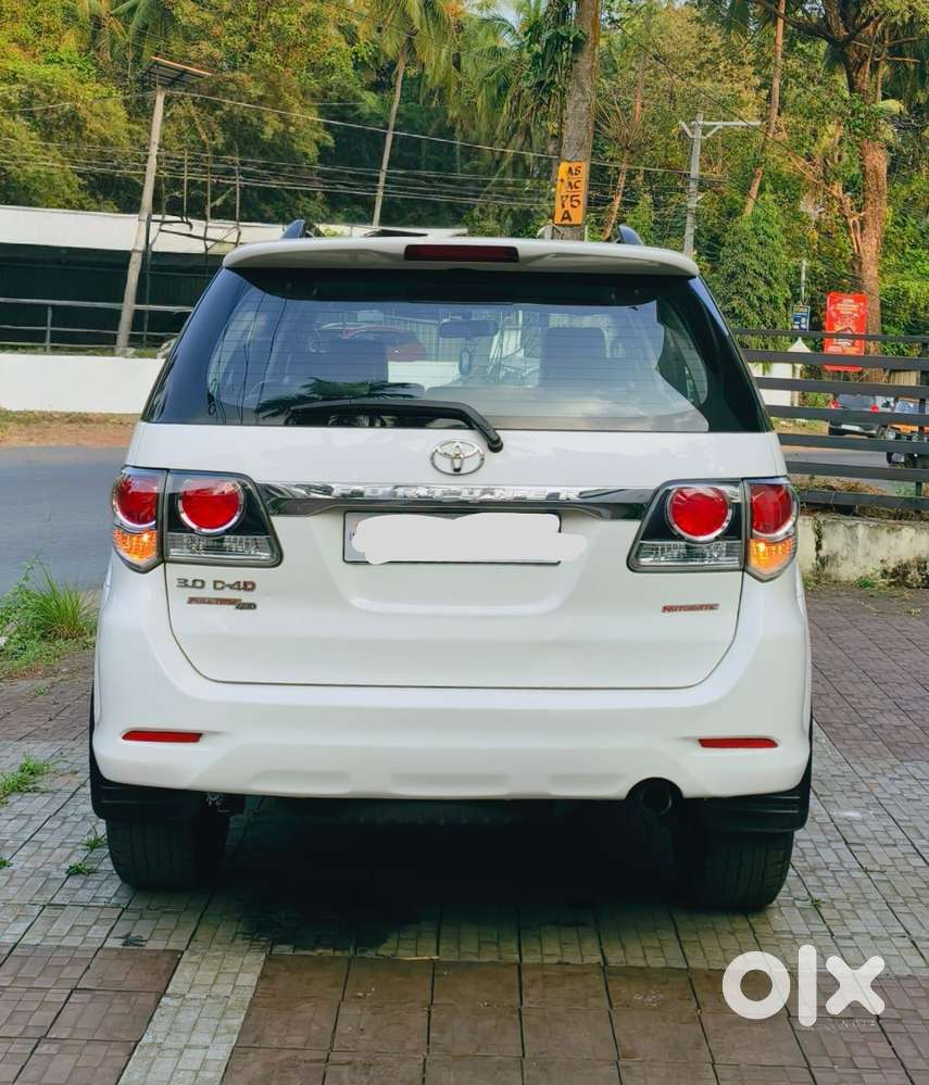 Toyota Fortuner 4x4 At, 2015, Diesel