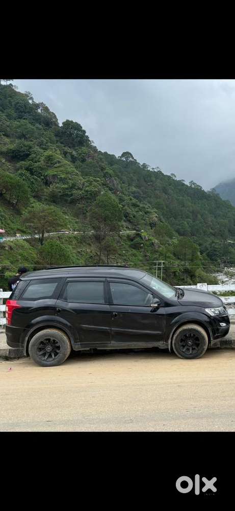 Mahindra Xuv500 2015 Petrol 84350 Km Driven