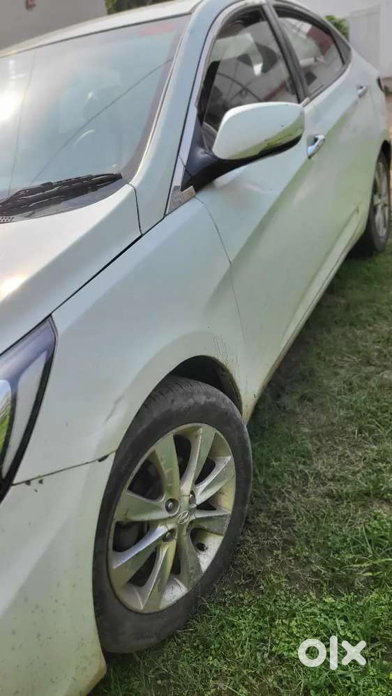 Hyundai Verna Fluidic 2012 Diesel Manual 220000 Km