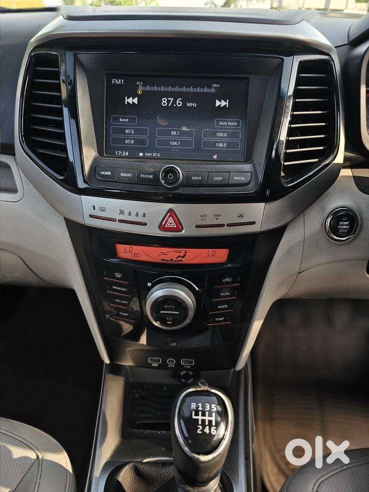 Mahindra Xuv300 W8 Option Dual Tone Diesel, 2019, Diesel