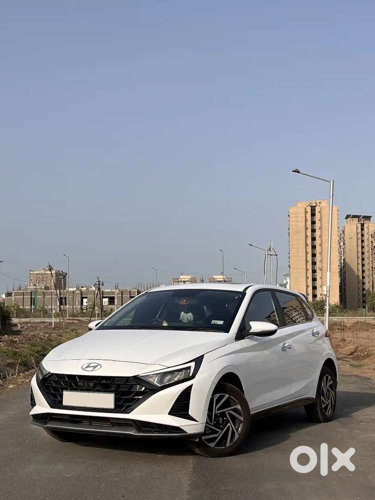 The All Hyundai New I20 2025 (12m) [5400 Km Genuine Driven]