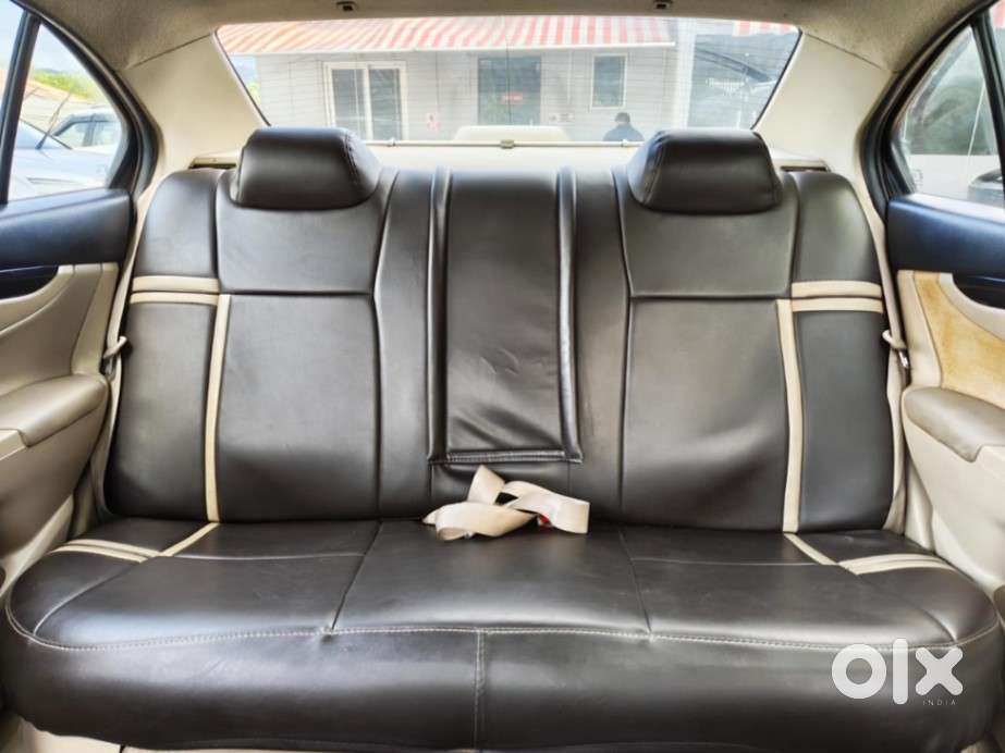 Maruti Suzuki Ciaz Zxi, 2015, Petrol