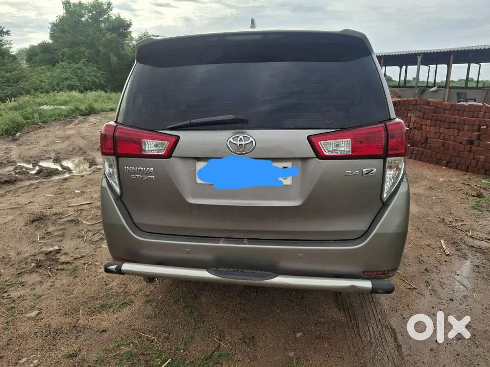 Toyota Innova Crysta 2017
