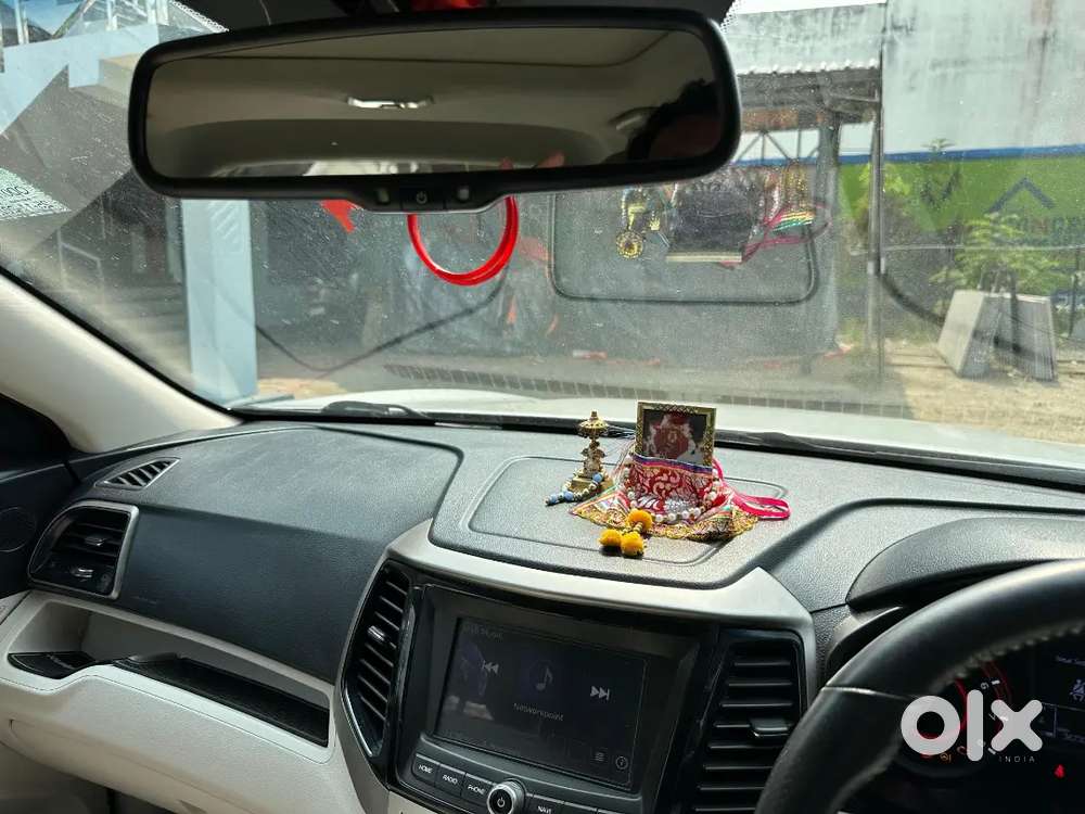 Mahindra Xuv300 Petrol 2021 First Owner