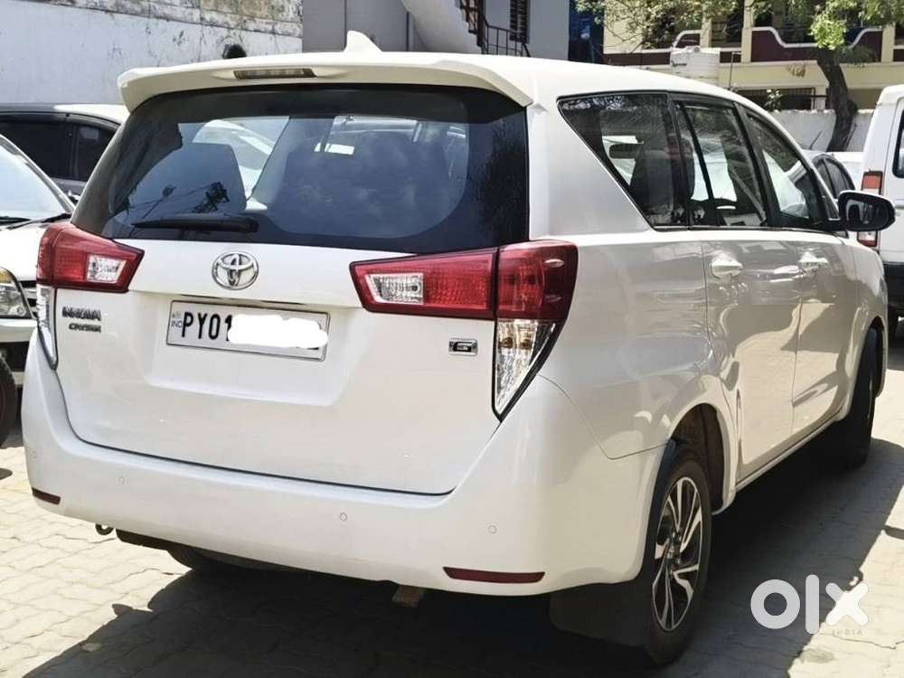 Toyota Innova Crysta 2.4 G Mt 7 Str, 2022, Diesel