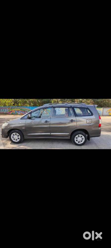 Toyota Innova 2.5 Z Diesel 7 Seater, 2012, Diesel