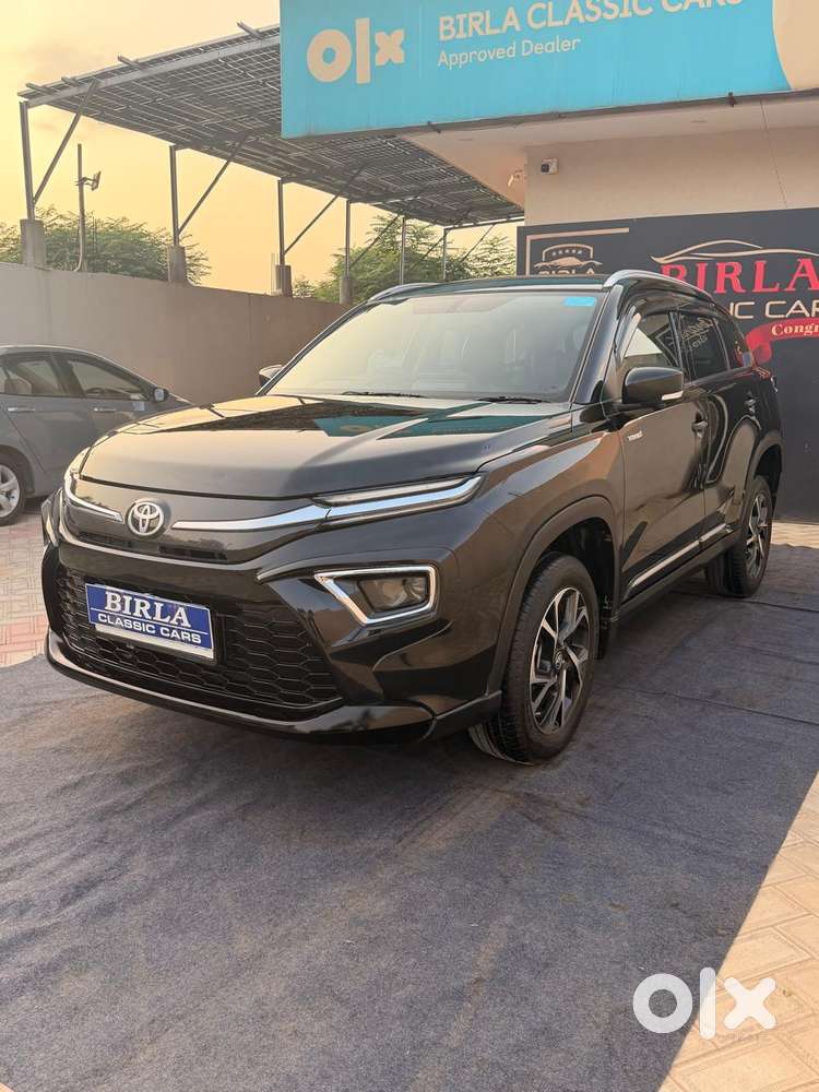 Toyota Urban Cruiser Hyryder 1.5 V Hybrid, 2023, Petrol