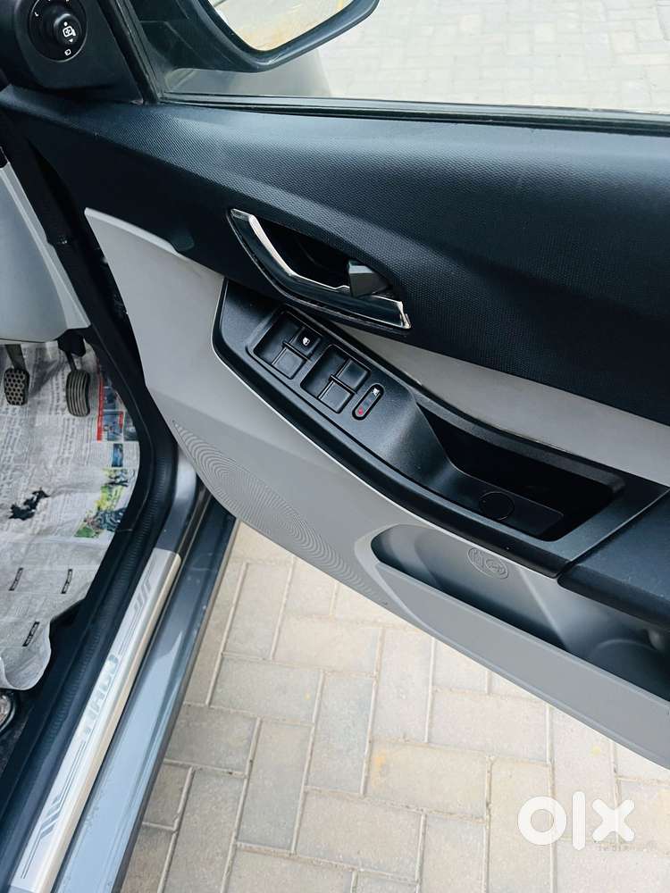 Tata Tiago 1.2 Revotron Xz (o), 2021, Petrol