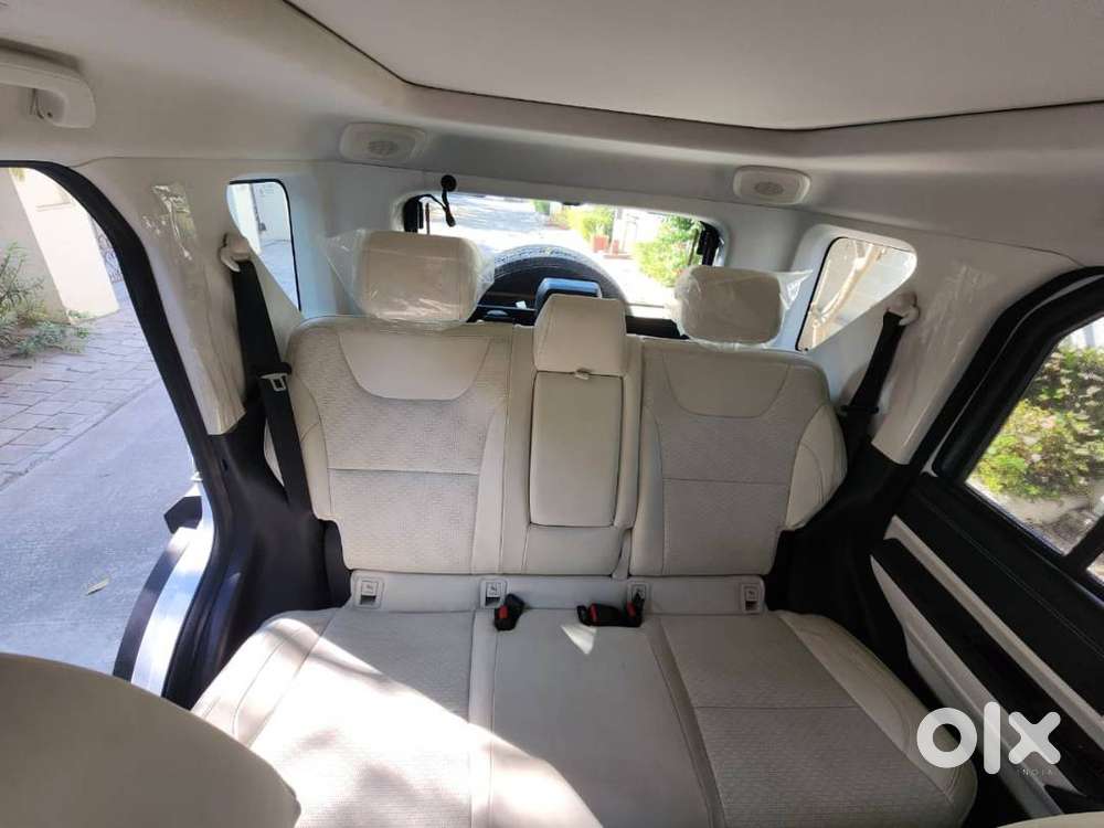 Mahindra Thar Roxx 2025