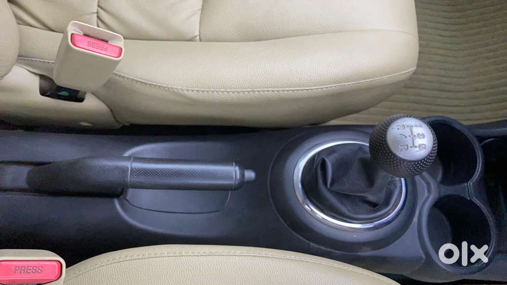 Honda Mobilio 1.5 S I-vtec Mt, 2014, Petrol