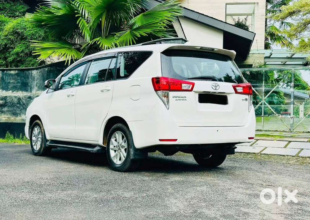 Toyota Crysta Automatic 2018