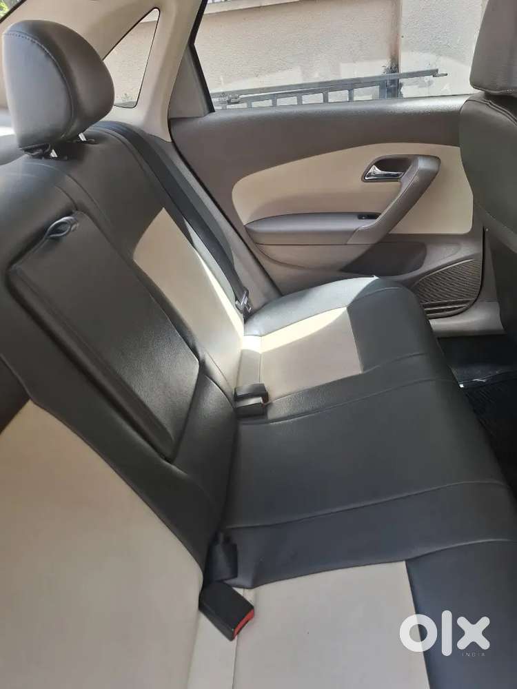 Skoda Rapid 1.6 Ambition 2013