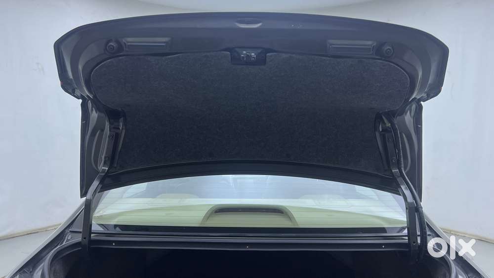 Honda City 1.5 V 4th Gen I-vtec Mt, 2022, Petrol