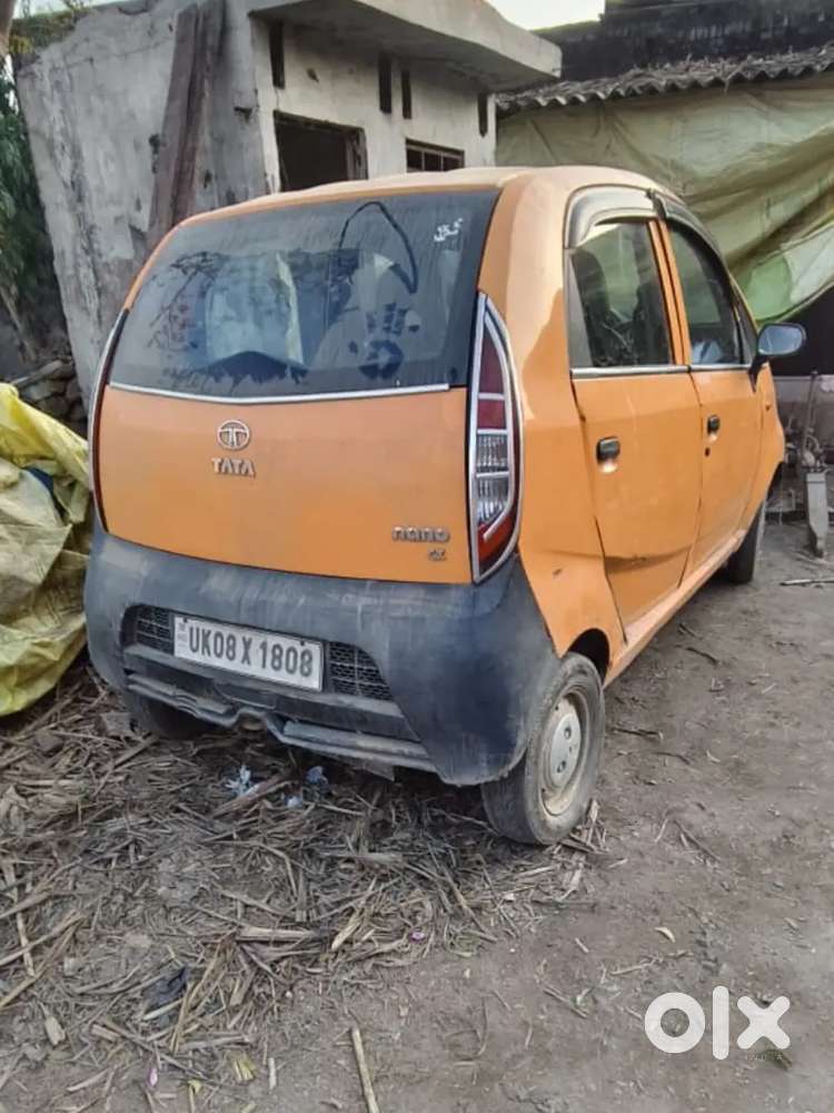 Model 2012 Gadi Ek Dum Ok Hai. Pollution Rc Hai. Insurance Expire H