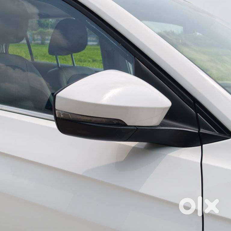 Volkswagen Taigun 1.0 Tsi Topline At, 2023, Petrol